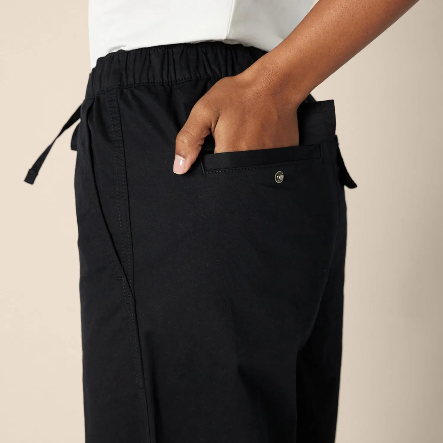 Amazon Essentials Women's Mid-Rise Baggy Loose-Fit Wide-Leg Parachute Pants