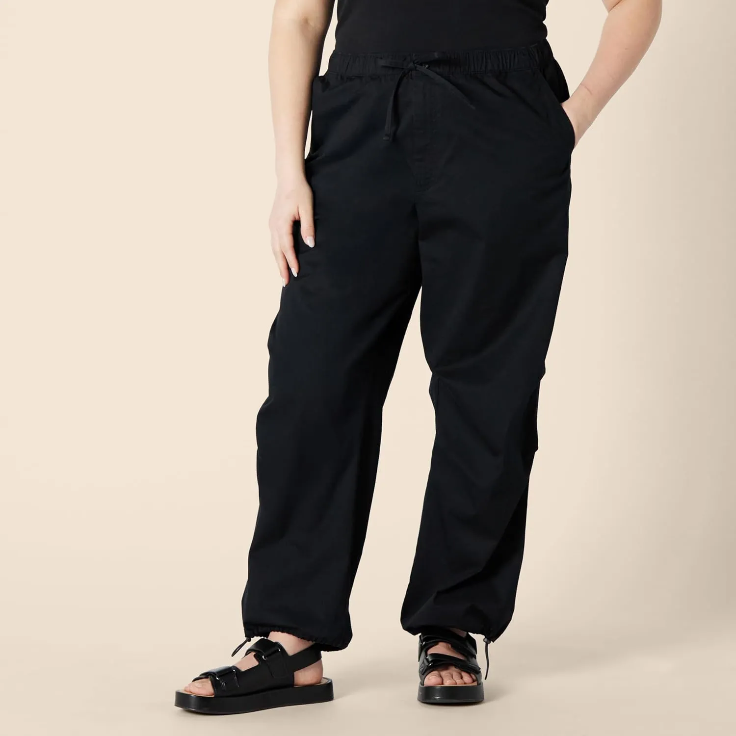 Amazon Essentials Women's Mid-Rise Baggy Loose-Fit Wide-Leg Parachute Pants