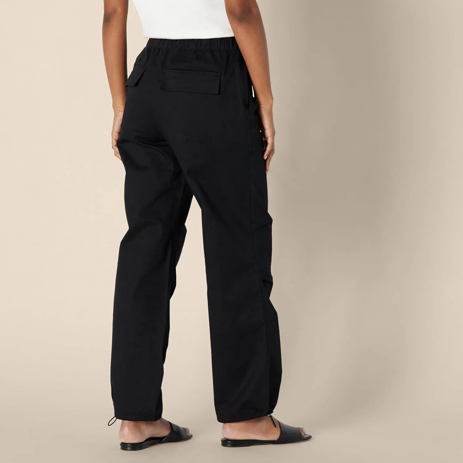 Amazon Essentials Women's Mid-Rise Baggy Loose-Fit Wide-Leg Parachute Pants