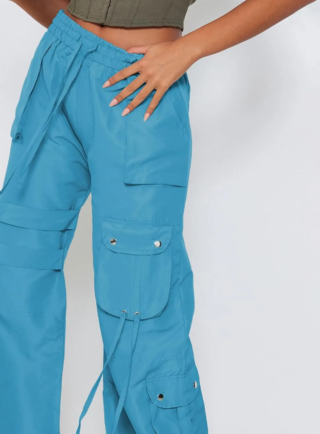 ARTFREE Cargo Pants Women Trendy High Waisted Parachute Pants Straight Y2K Drawstring Casual Pants with Pockets