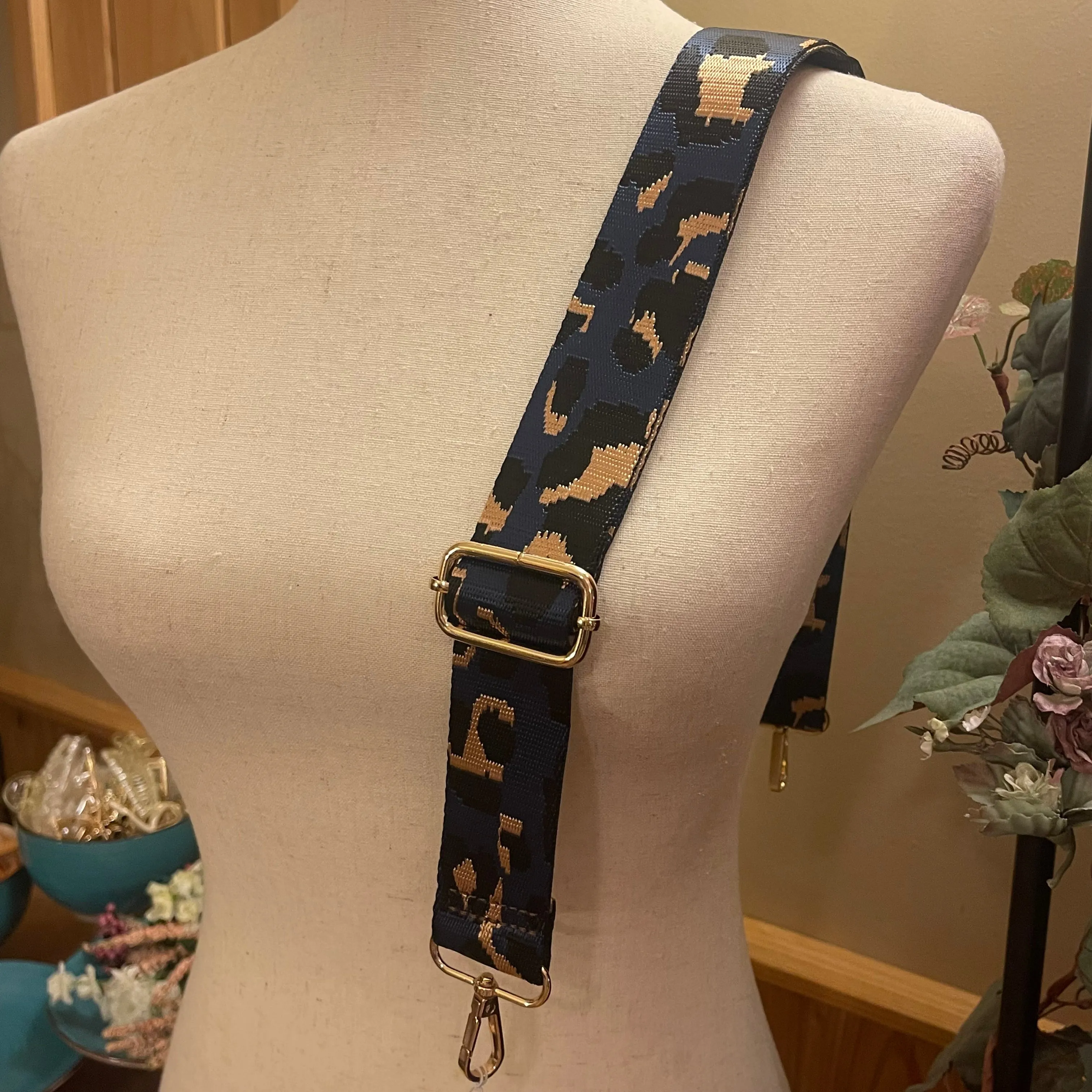 GameDay: Replacement Guitar Purse Strap  Leopard Print