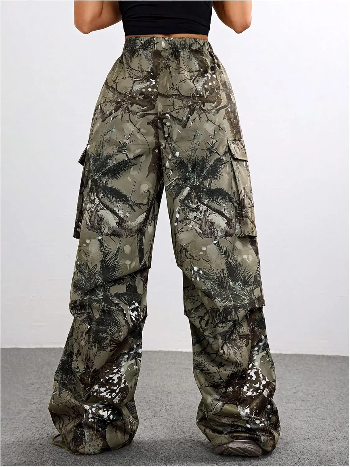GORGLITTER Women's Camo Baggy Cargo Pants High Waisted Y2K Wide Leg Parachute Pants