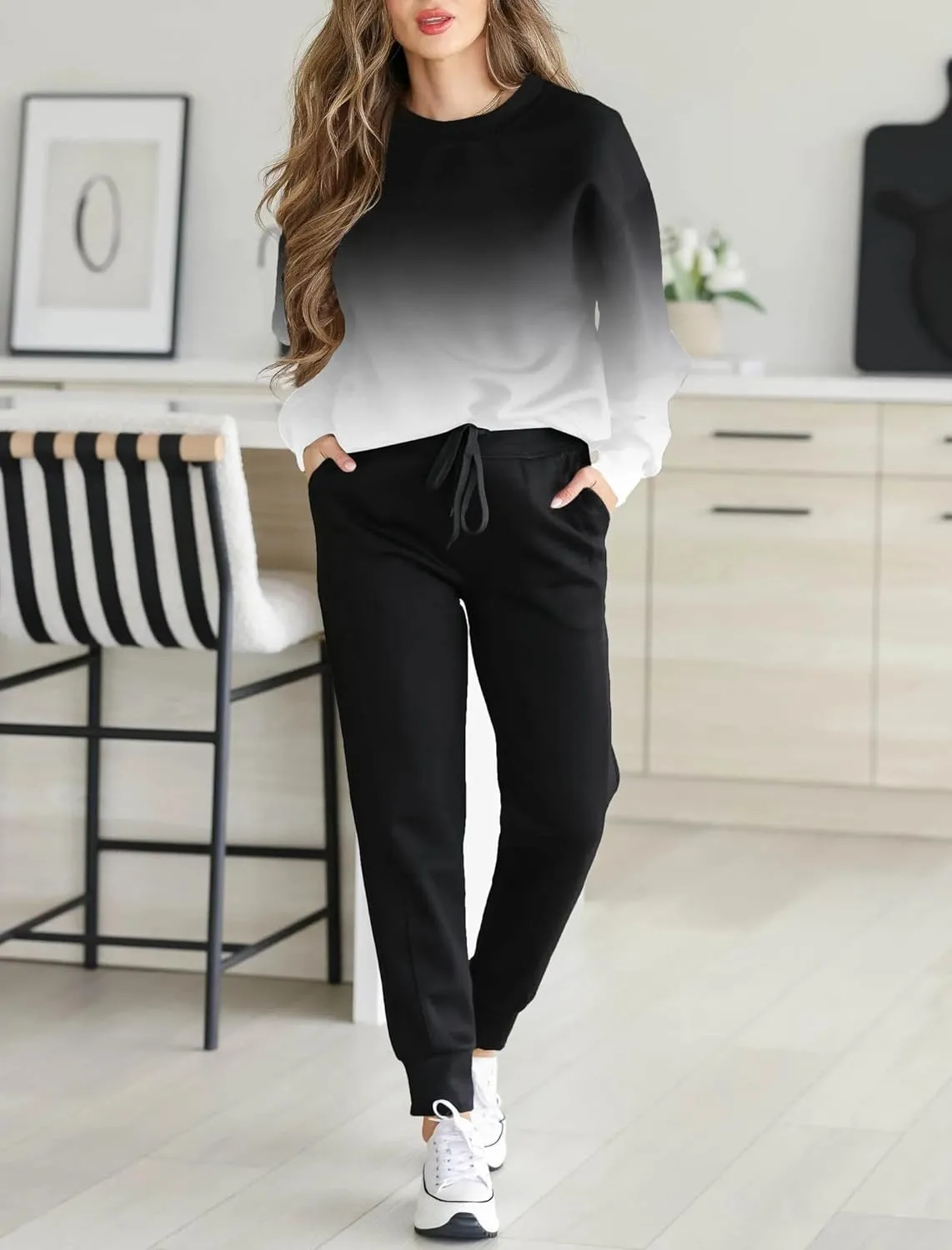 HBQ Sweatsuits For Women Sets 2 Piece Outfits Crewneck Sweatshirts Pullover Tops And Jogger Pants Tracksuits Lounge Set