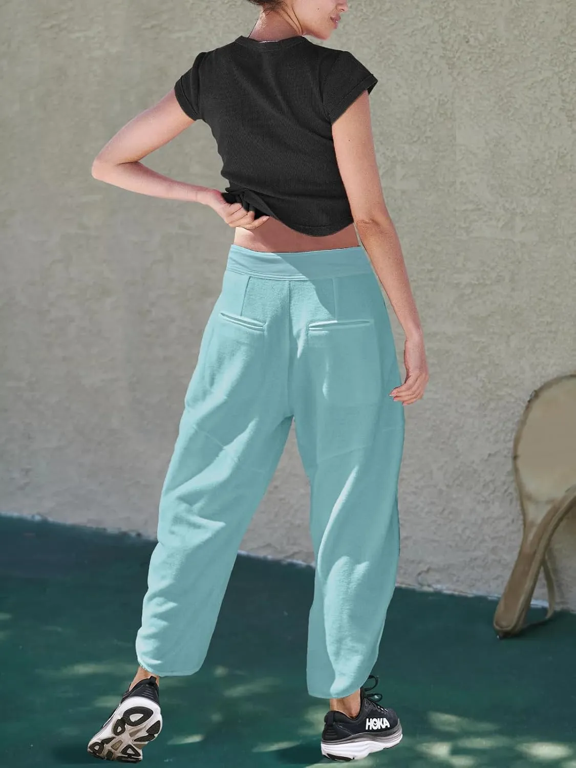 LAMISSCHE Oversized Barrel Lounge Pants Women Wide Leg Sweatpants with Pockets Baggy Cropped Pants