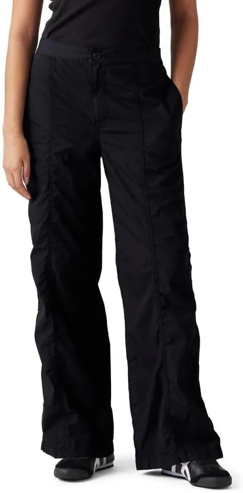 Levi's Women's Baggy Parachute Pants
