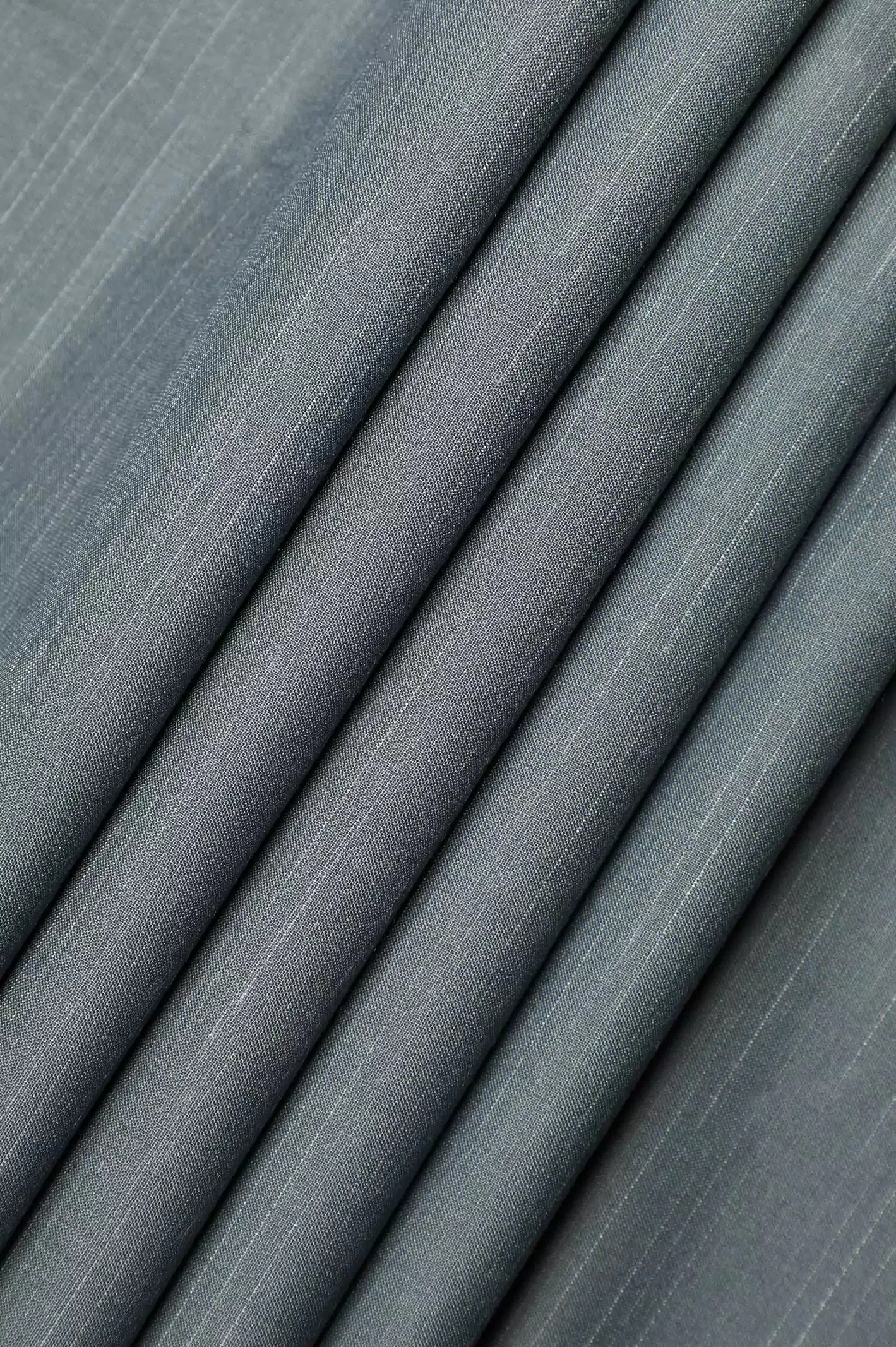 Light Grey Unstitched Fabric Suit