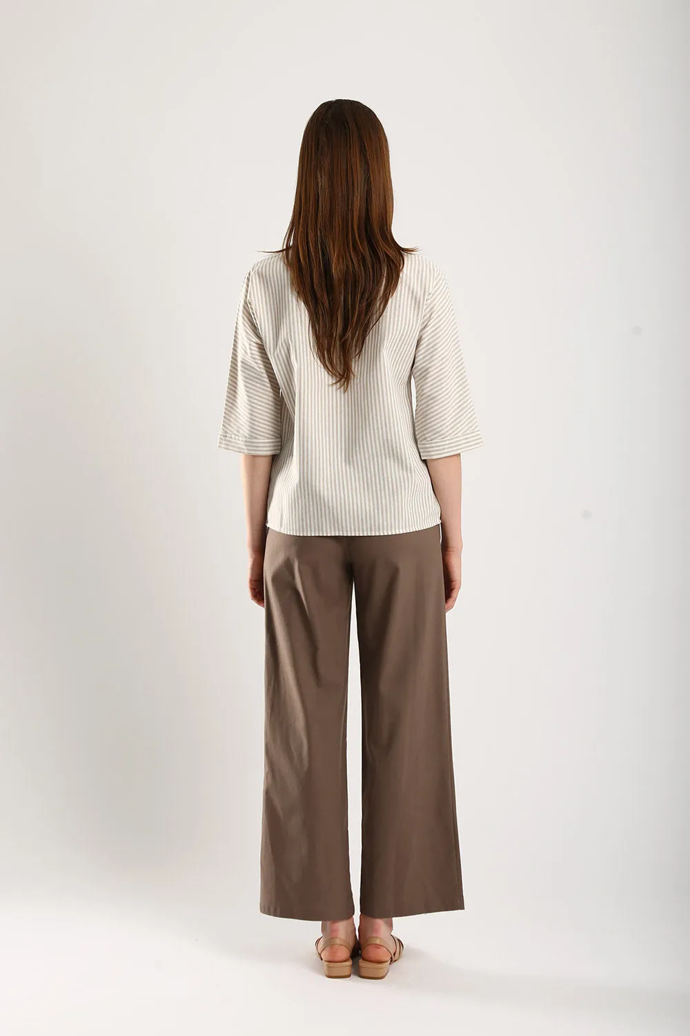 Lisa Classic Linen Wide Leg Pants in Taupe