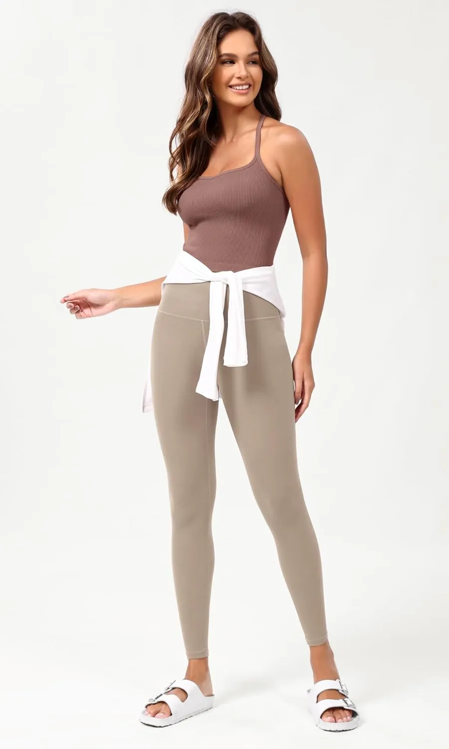 ODODOS Seamless Sweetheart Neck Crop Tank for Women Ribbed Strappy Racerback Cropped Cami Tops