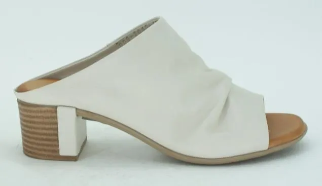 Serenade Leather Sandals