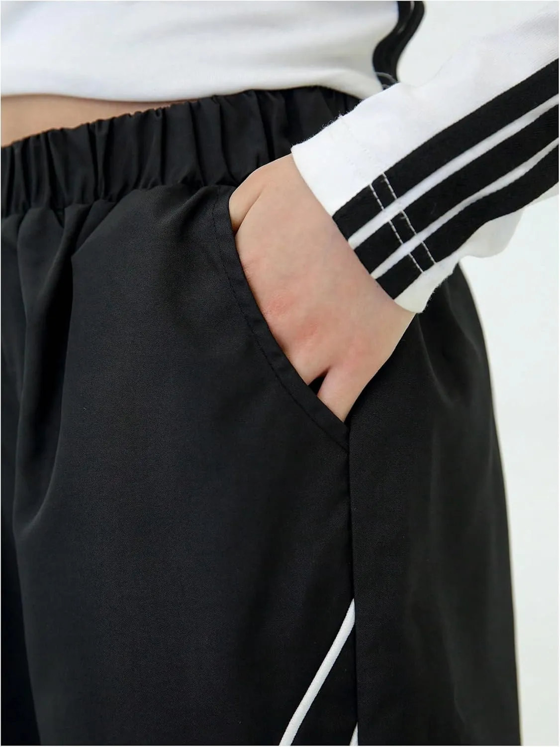 SweatyRocks Girls Cargo Jogger Parachute Pants High Waist Streetwear Kids Trousers with Pockets Trendy