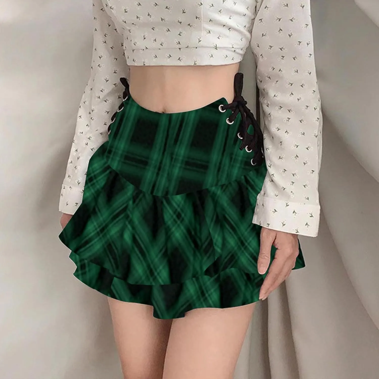 TSMNZMU Women's Goth Mini Skirts - Punk Grunge High Waist Emo Alt Mall Gothic Harajuku Lolita Skirts