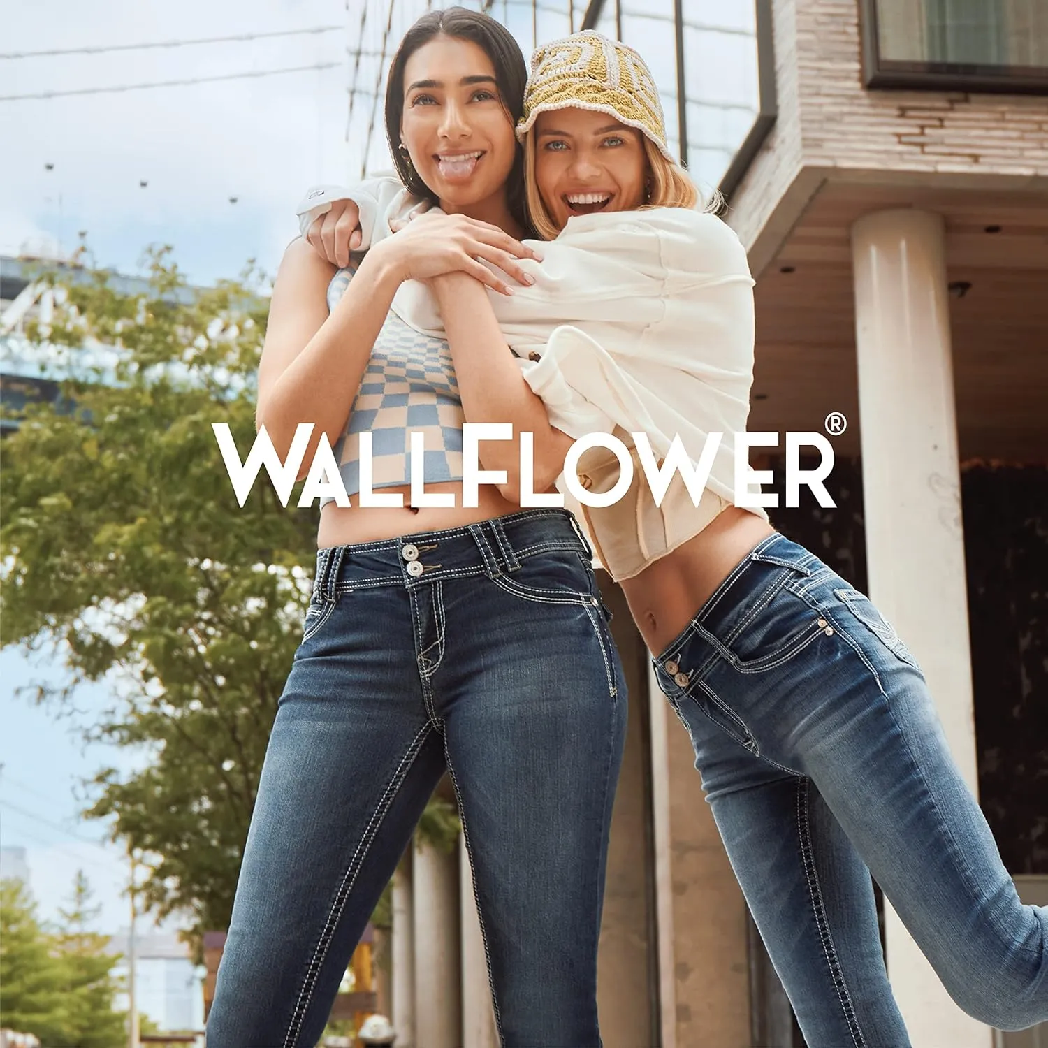 WallFlower Women's Flirty Curvy Flare High Rise Insta Stretch Juniors Jeans (Standard and Plus)