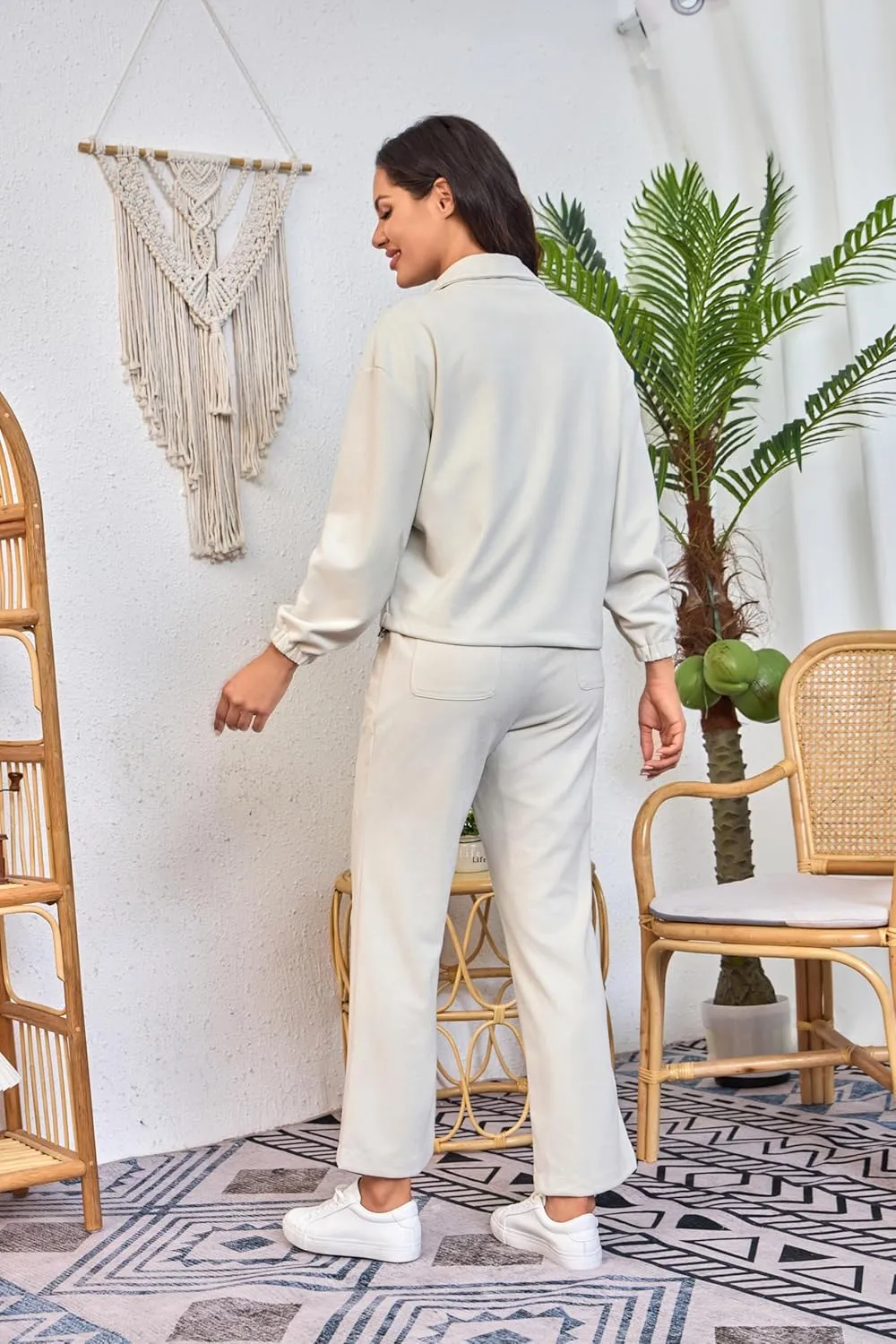 Womens 2 Piece Sets Travel Outfits Half Zip Sweatshirt And Wide Leg Sweatpant Airport Outfits for Women 2025