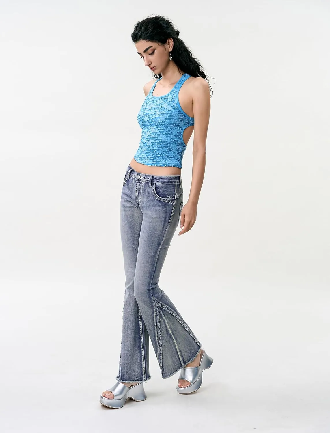Women's Black Lace Crop Tank Top Sexy Racerback Sleeveless Shirt for Casual Streetwear and Party Outfits