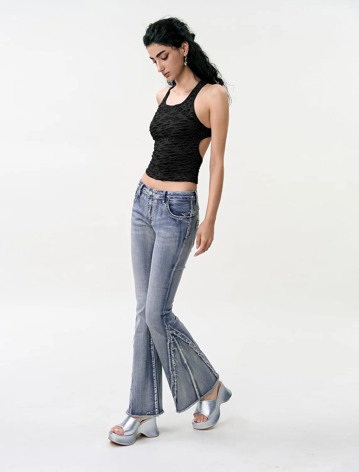 Women's Black Lace Crop Tank Top Sexy Racerback Sleeveless Shirt for Casual Streetwear and Party Outfits